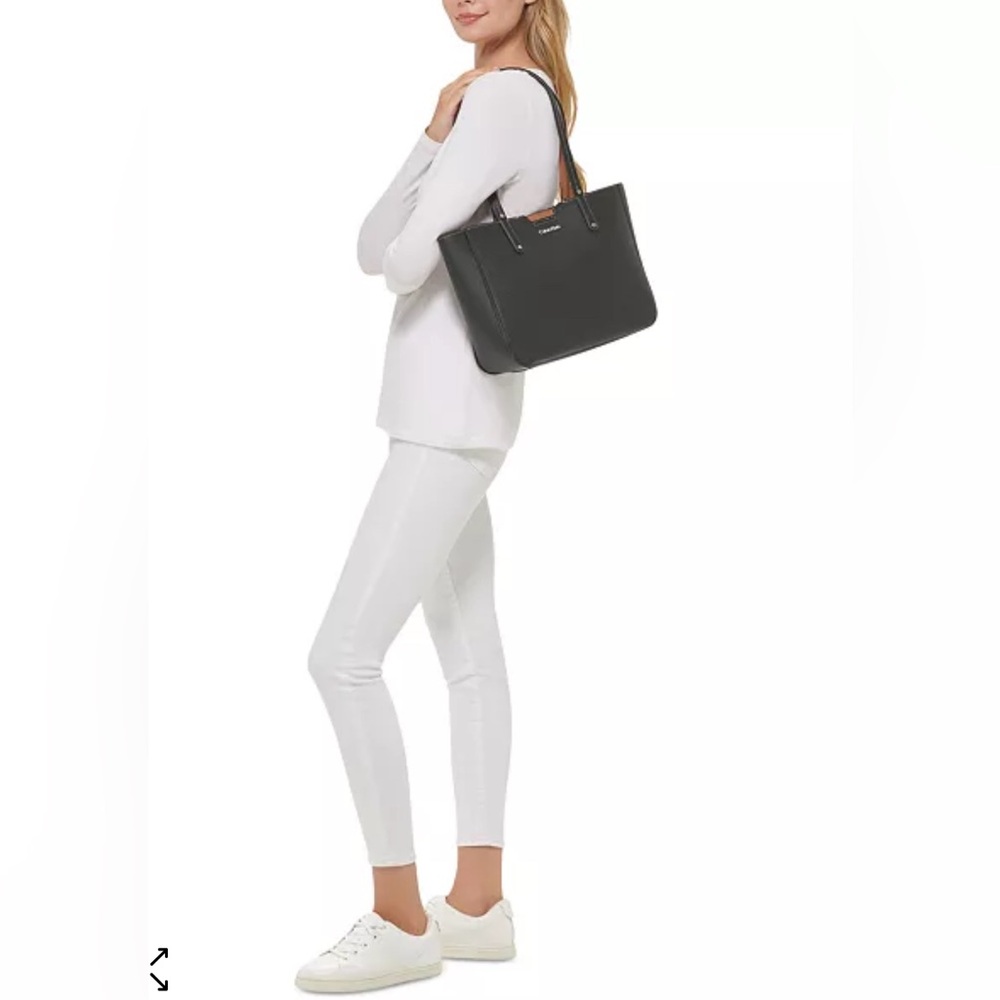 Calvin Klein Tote Bag in Black. New with tags.